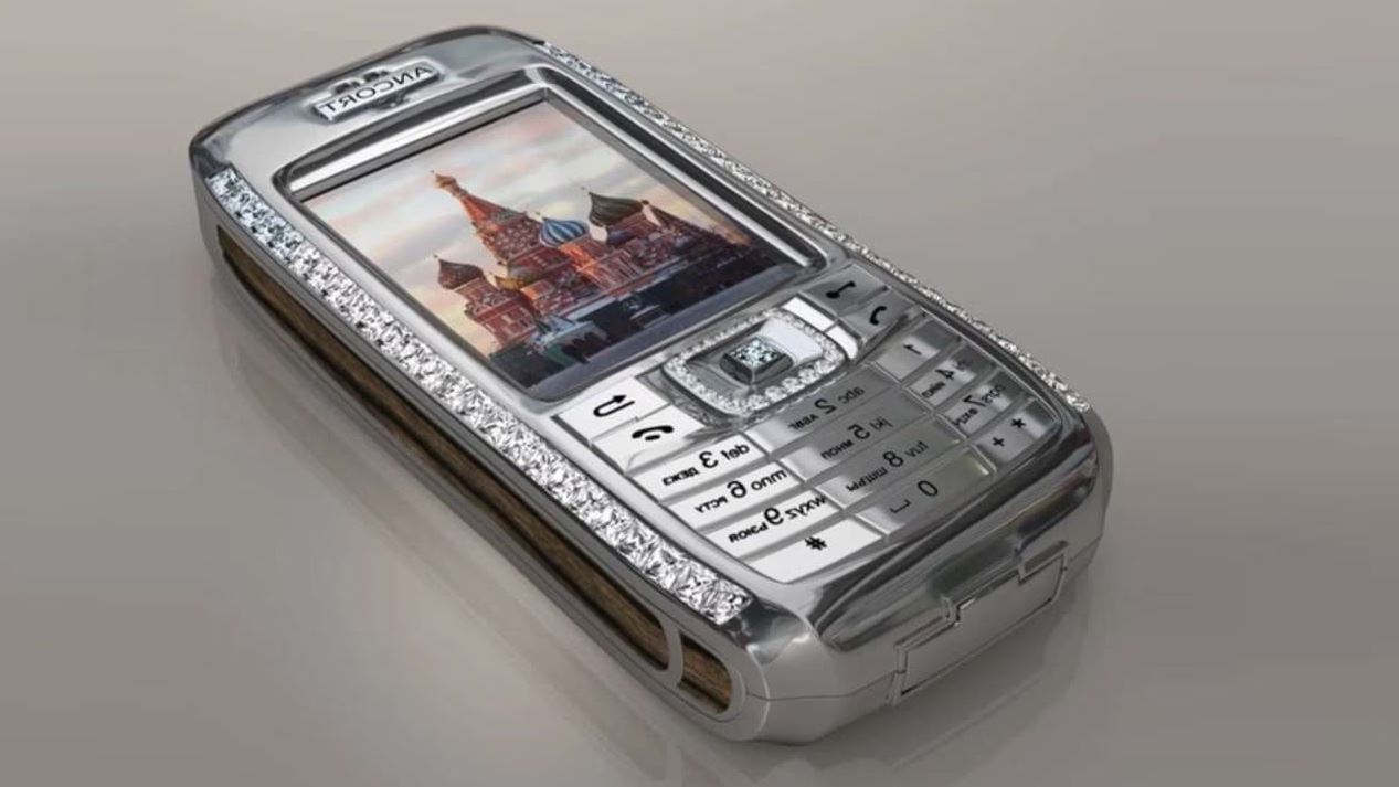 Diamond crypto smartphone